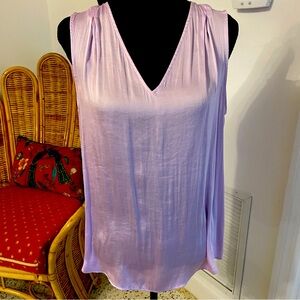 BANANA REPUBLIC Light Lavender Sleeveless Pullover Silky Satin Top! Great. Med
